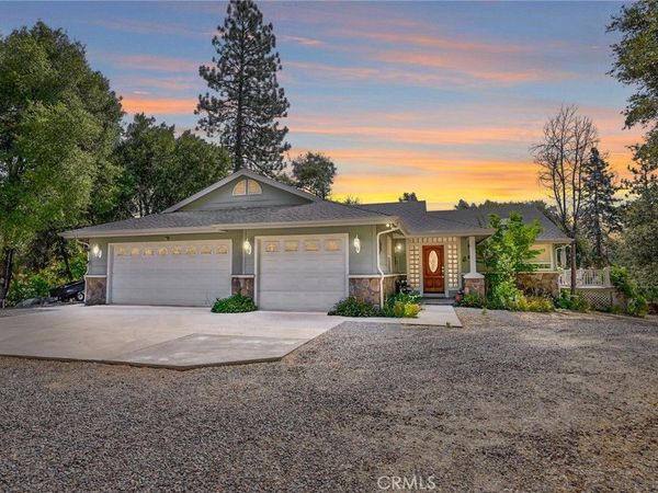 44550 Windsong Way, Ahwahnee, CA 93601