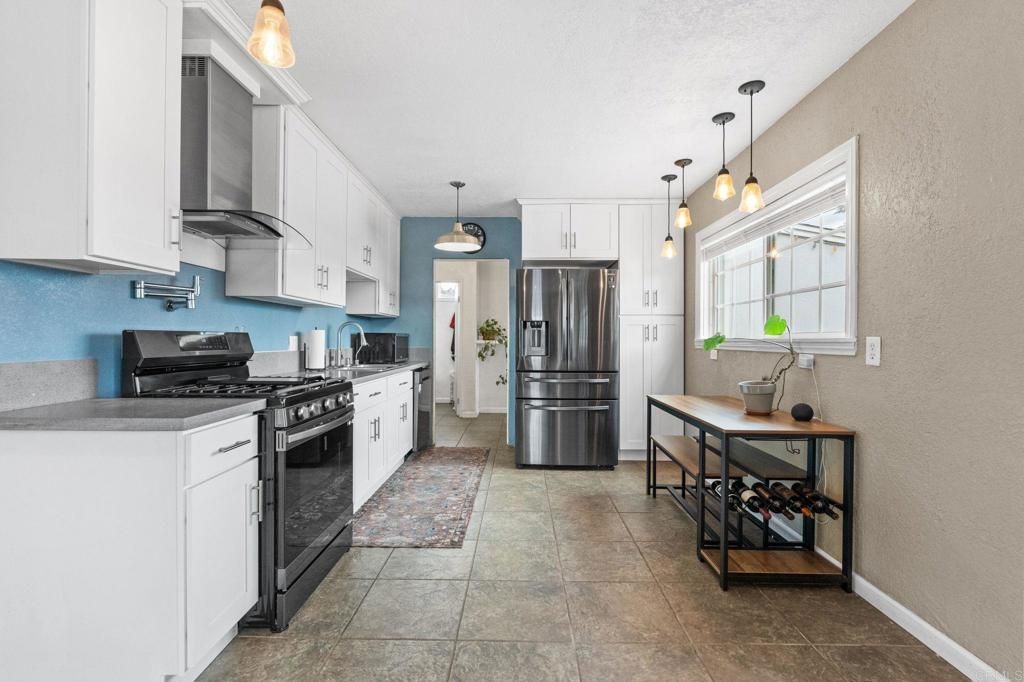 1248 Dawnridge Avenue, El Cajon, CA 92021 Main Photo