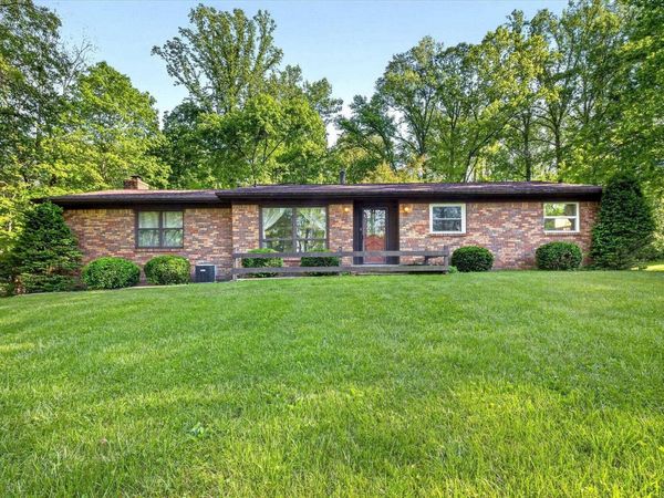 982 E Coonpath Road, Spencer, IN 47460