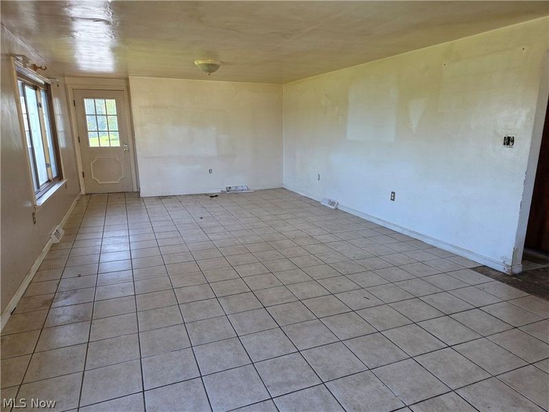 5491 Bye Road, East Palestine, OH 44413 Photo 3