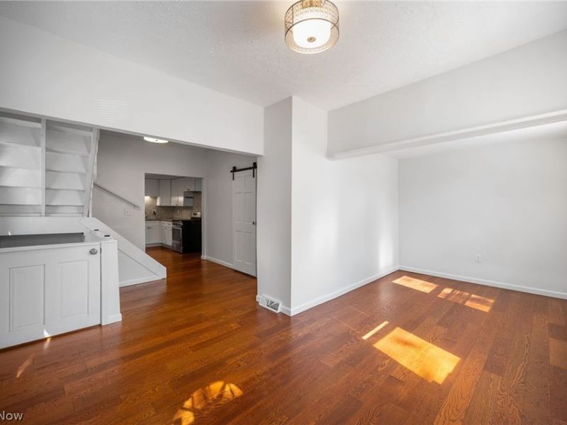 1964 W 57th Street, Cleveland, OH 44102 Photo 3