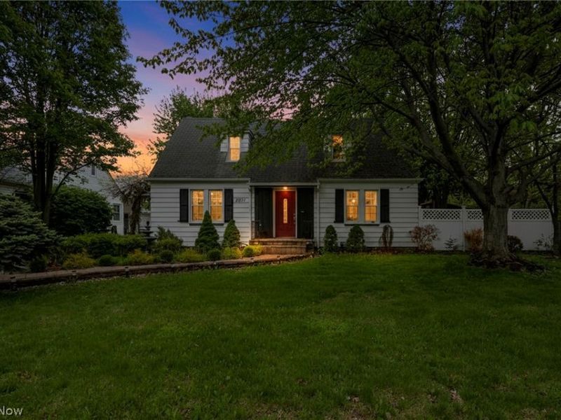 2071 Lakeview Avenue, Rocky River, OH 44116 Photo 2