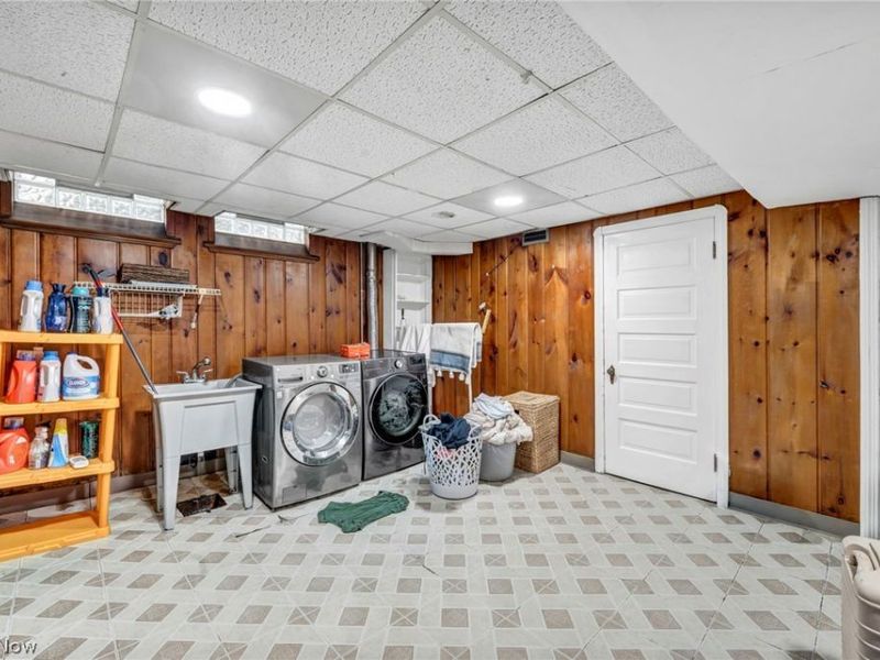 2071 Lakeview Avenue, Rocky River, OH 44116 Photo 36