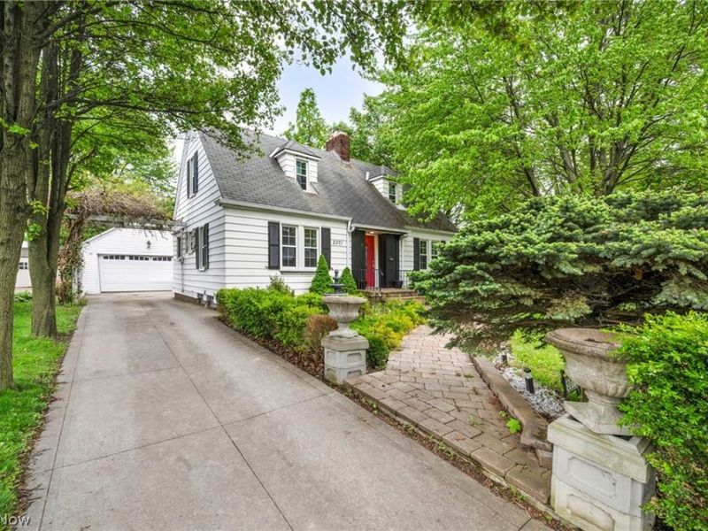 2071 Lakeview Avenue, Rocky River, OH 44116 Photo 4