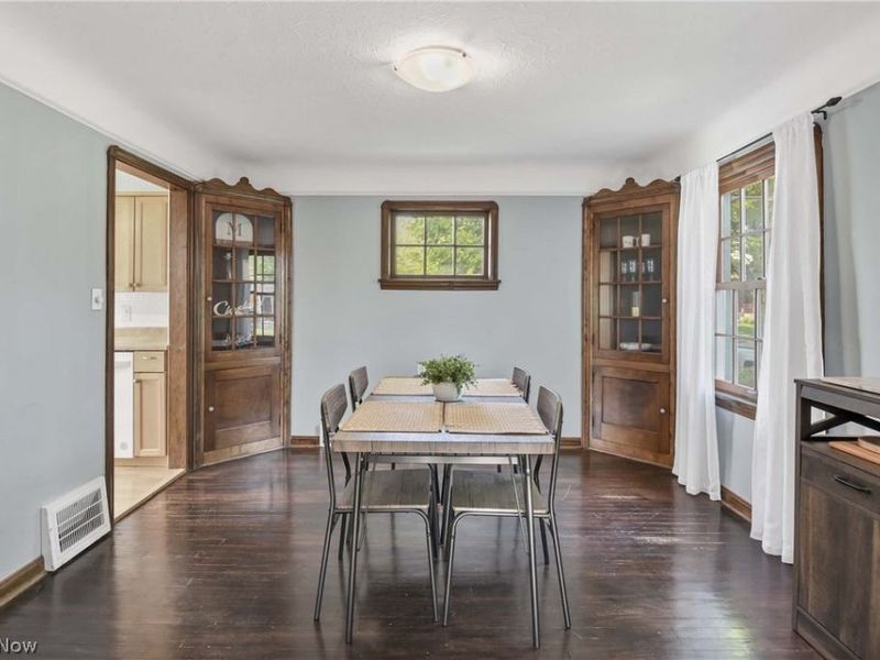 15027 Rosemary Avenue, Cleveland, OH 44111 Photo 11