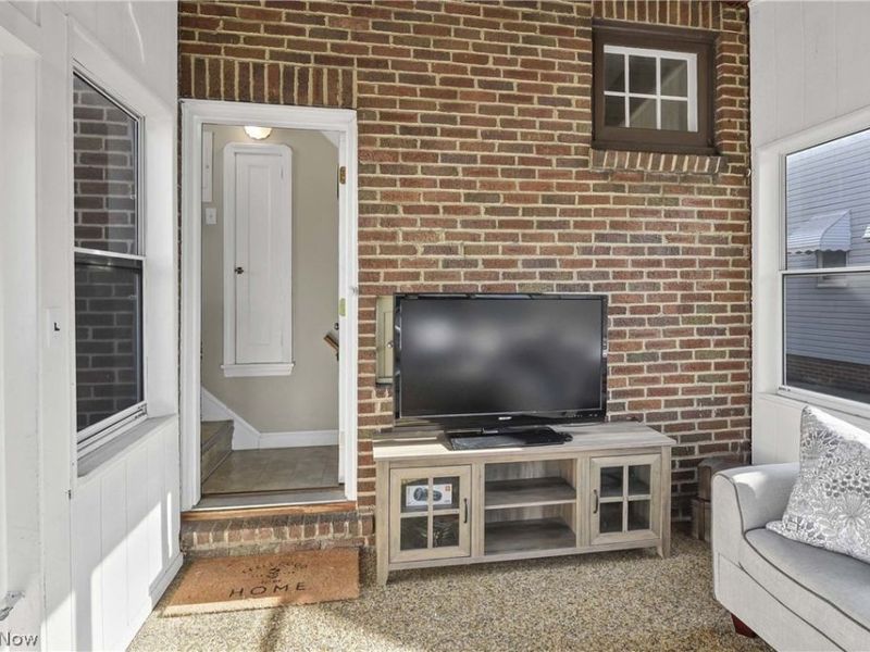 15027 Rosemary Avenue, Cleveland, OH 44111 Photo 19