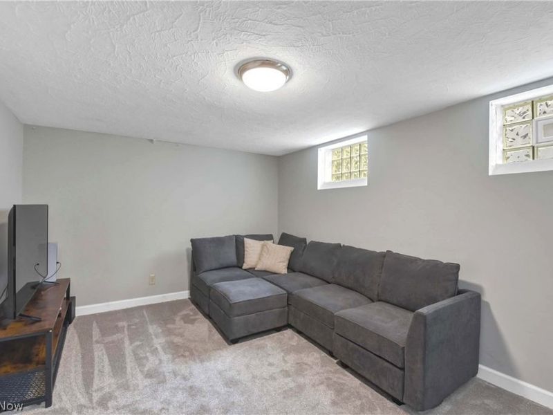 15027 Rosemary Avenue, Cleveland, OH 44111 Photo 26