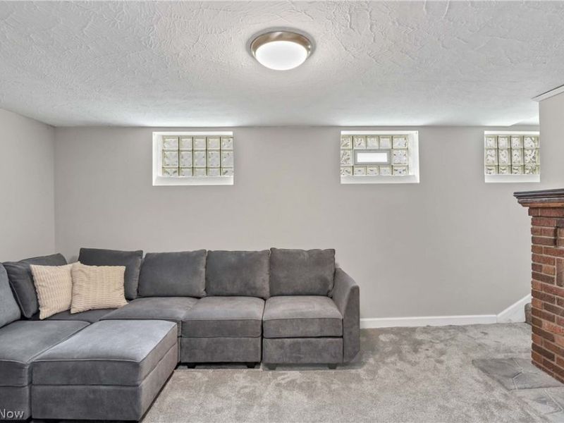 15027 Rosemary Avenue, Cleveland, OH 44111 Photo 27