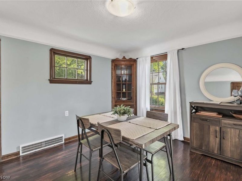 15027 Rosemary Avenue, Cleveland, OH 44111 Photo 3