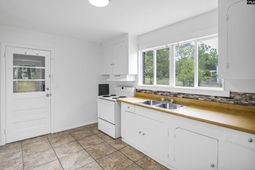1413 Caroline Road  photo 4