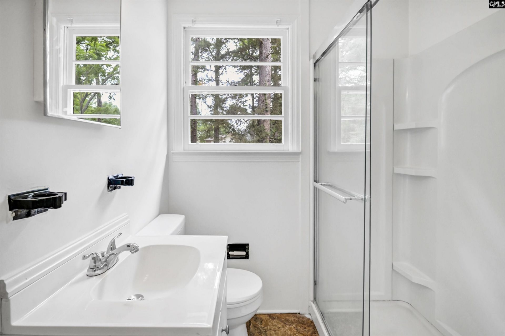 1413 Caroline Road  Photo 9