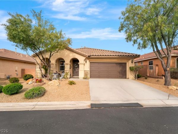 10369 Borah Park Circle , Las Vegas, NV 89178