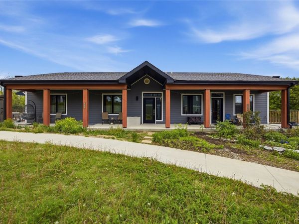 156 Prairie Hill Ln , Iowa City, IA 52246
