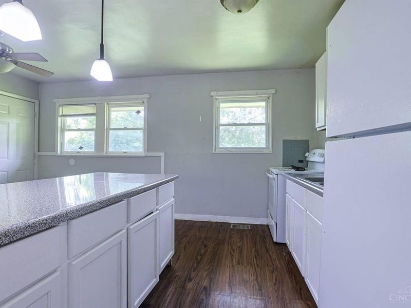 8793 Balboa Drive, Springfield Twp., OH 45231 Photo 12