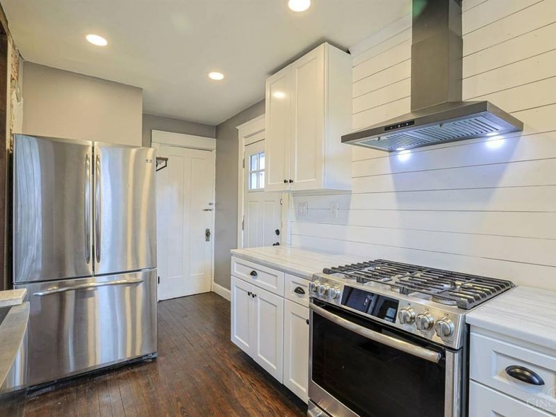 1544 Merrimac Street, Cincinnati, OH 45207 Photo 12