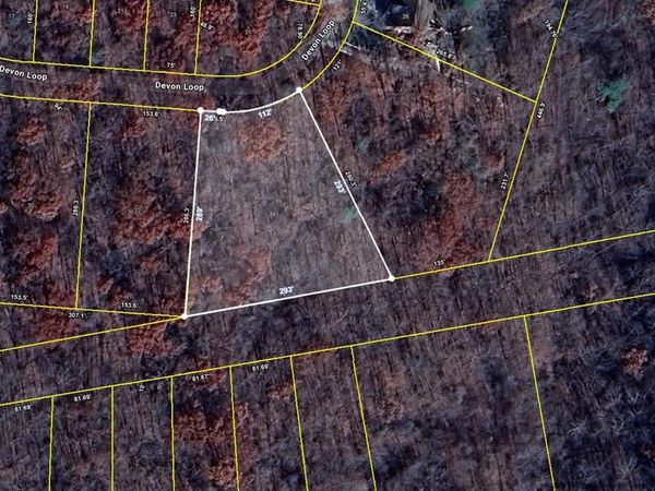 24 Devon Loop, Crossville, TN 38558