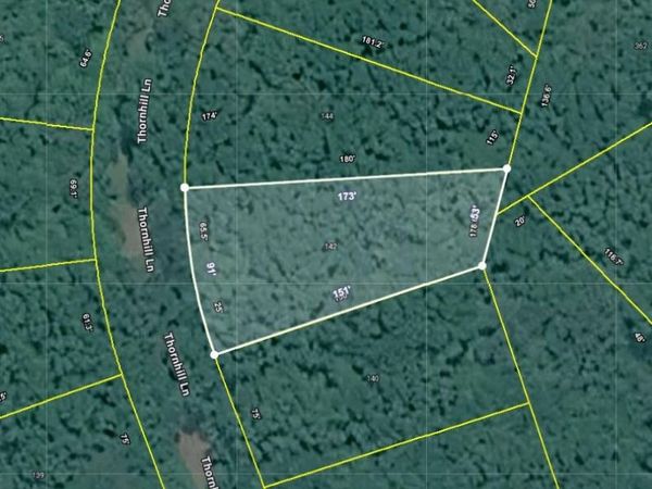 142 Thornhill Ln, Crossville, TN 38558