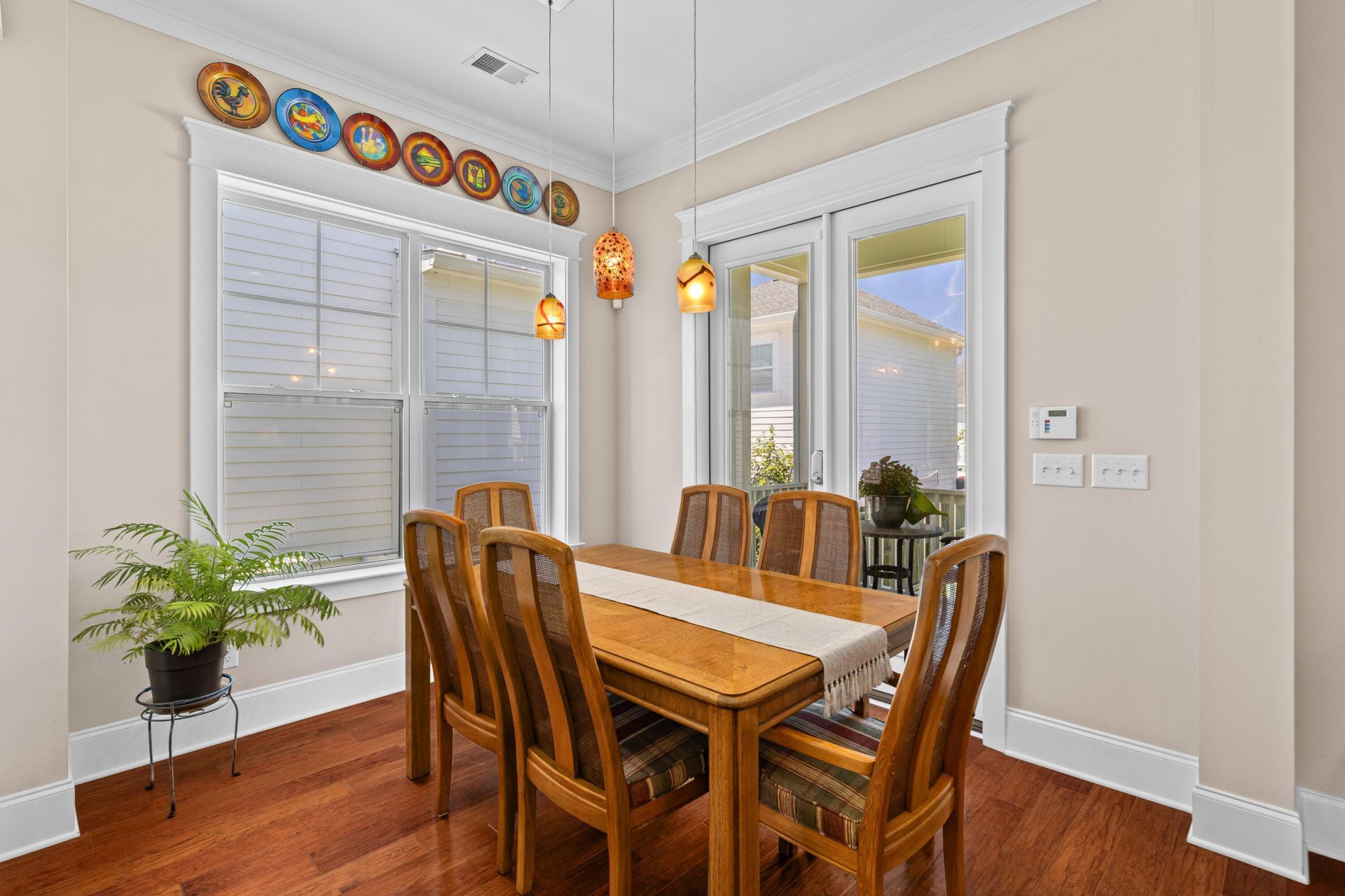 1864 Village Crossing Drive Photo 16