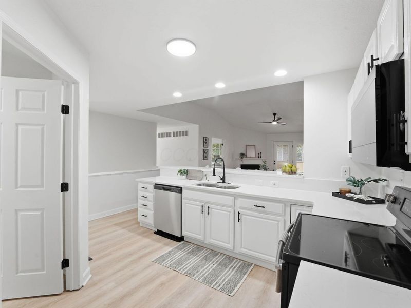 8046 Night Heron Lane, Pickerington, OH 43147 Photo 14