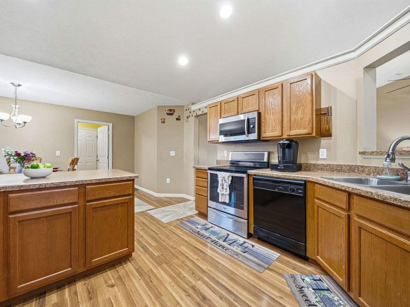 1913 Mallow Lane, Grove City, OH 43123 Photo 28