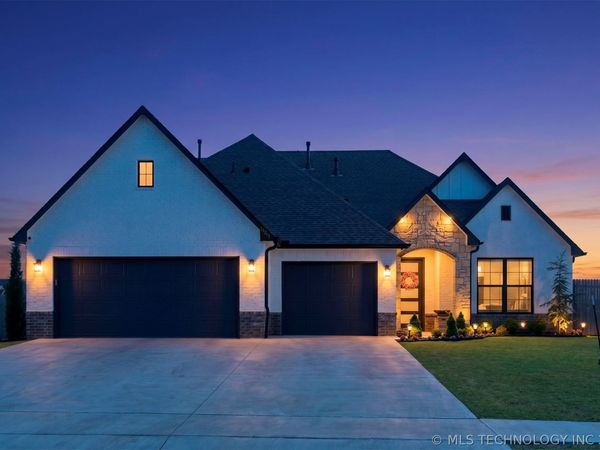 14214 E 91st Street N, Owasso, OK 74055