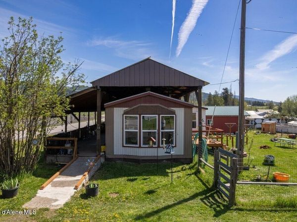10 S Spring St, Fernwood, ID 83830