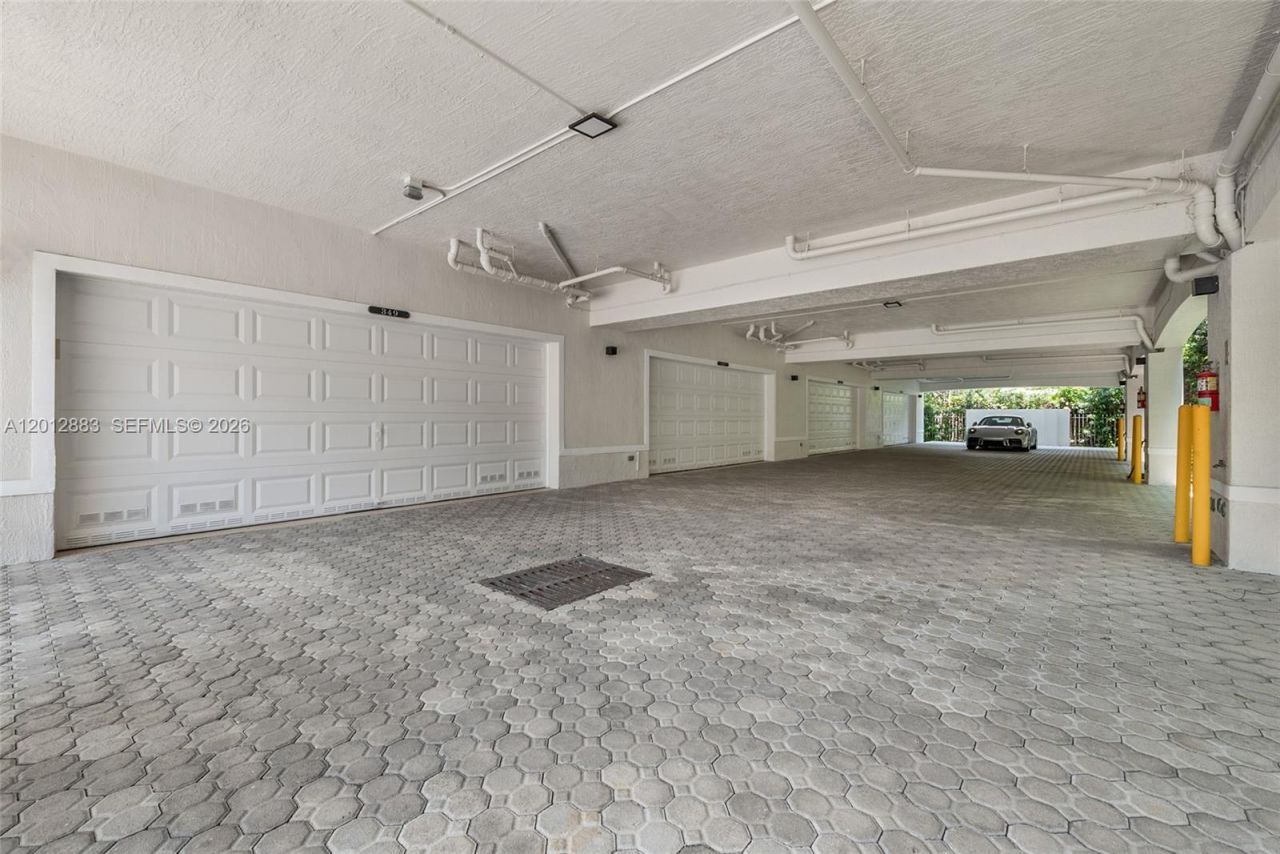 349 Madeira Ave , Unit 349, Coral Gables, FL 33134 Photo