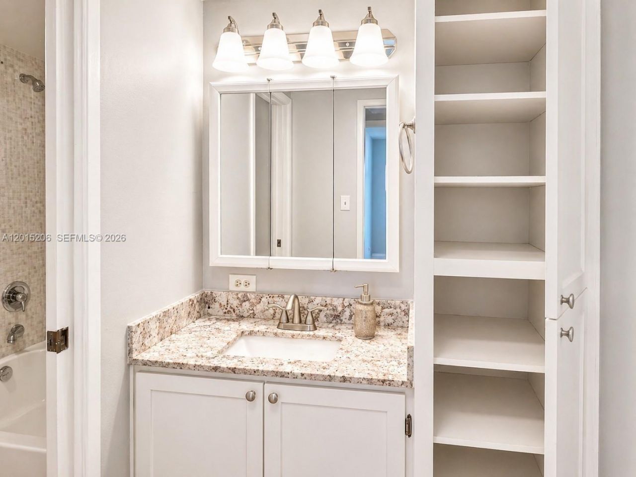 17011 N Bay Rd , Unit 503, Sunny Isles Beach, FL 33160 Photo
