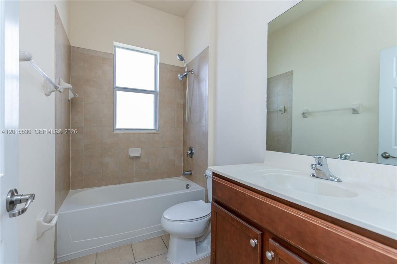 17031 SW 92nd St , Unit 17031, Miami, FL 33196 Photo