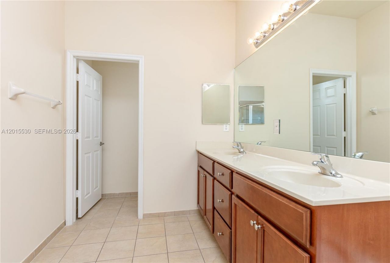 17031 SW 92nd St , Unit 17031, Miami, FL 33196 Photo