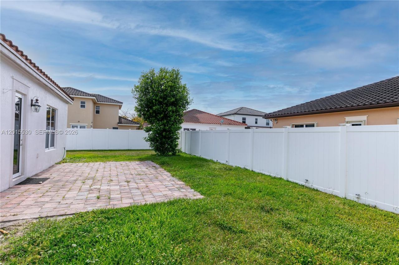 17031 SW 92nd St , Unit 17031, Miami, FL 33196 Photo