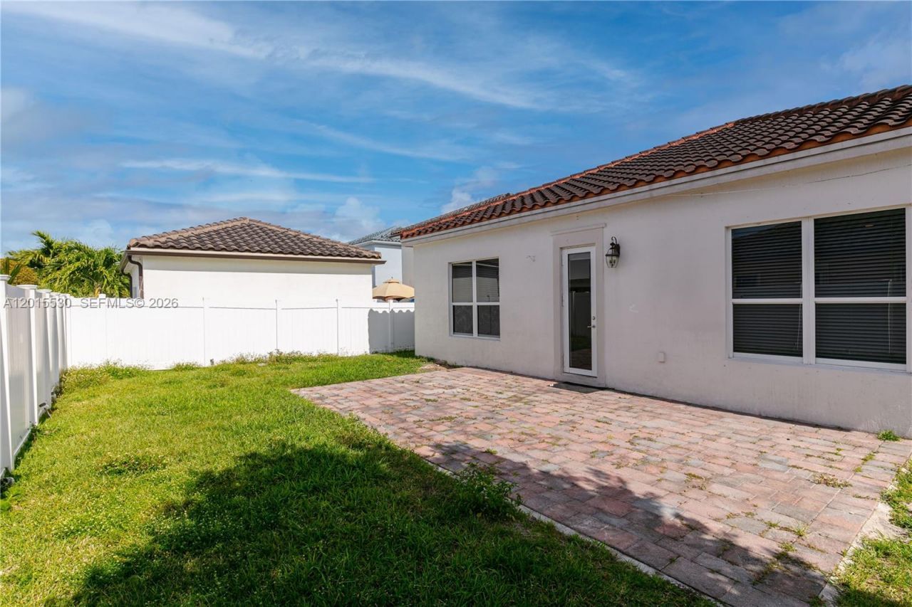 17031 SW 92nd St , Unit 17031, Miami, FL 33196 Photo