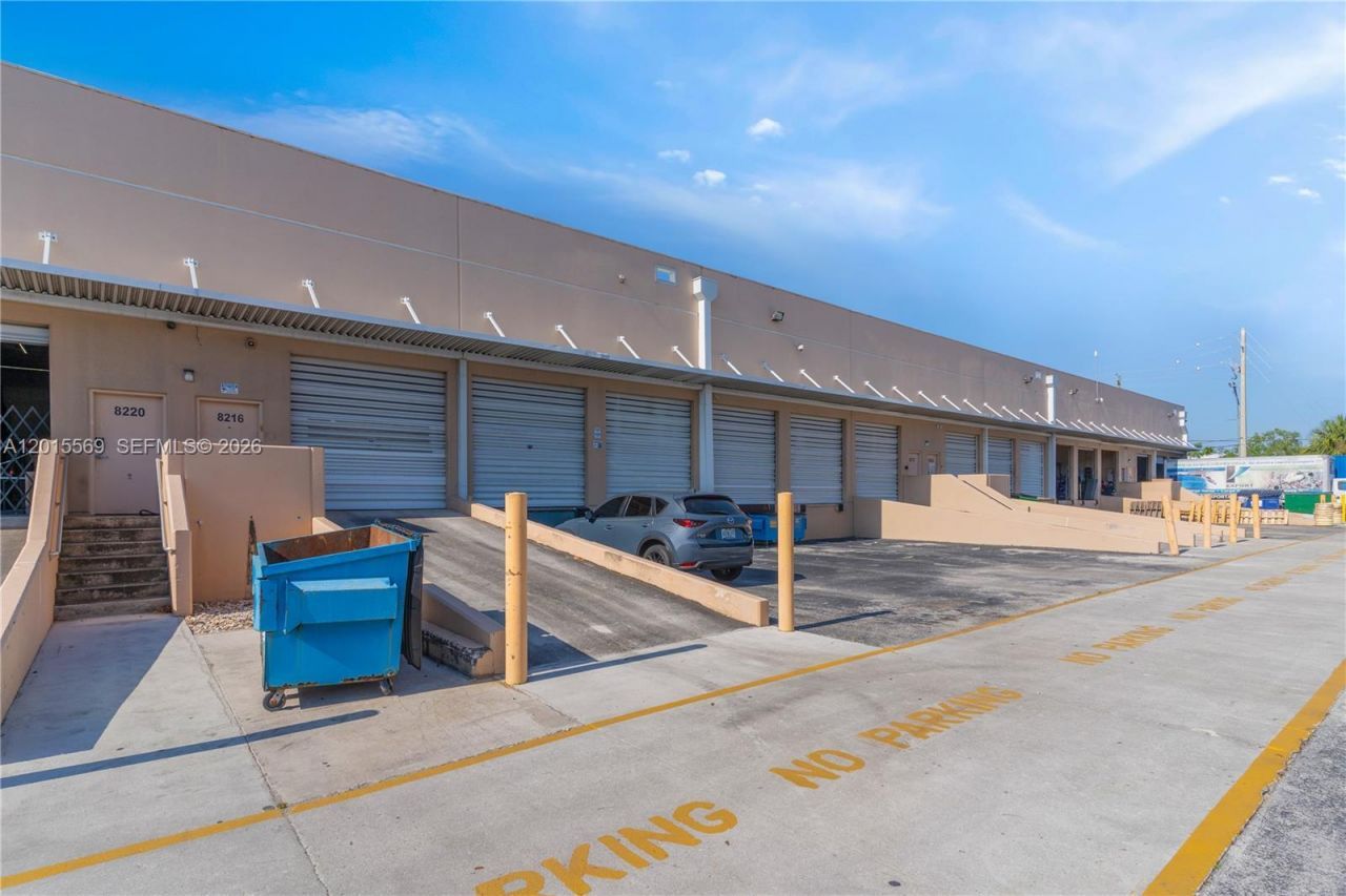 8216 NW 30th Ter , Unit 26, Doral, FL 33122 Photo
