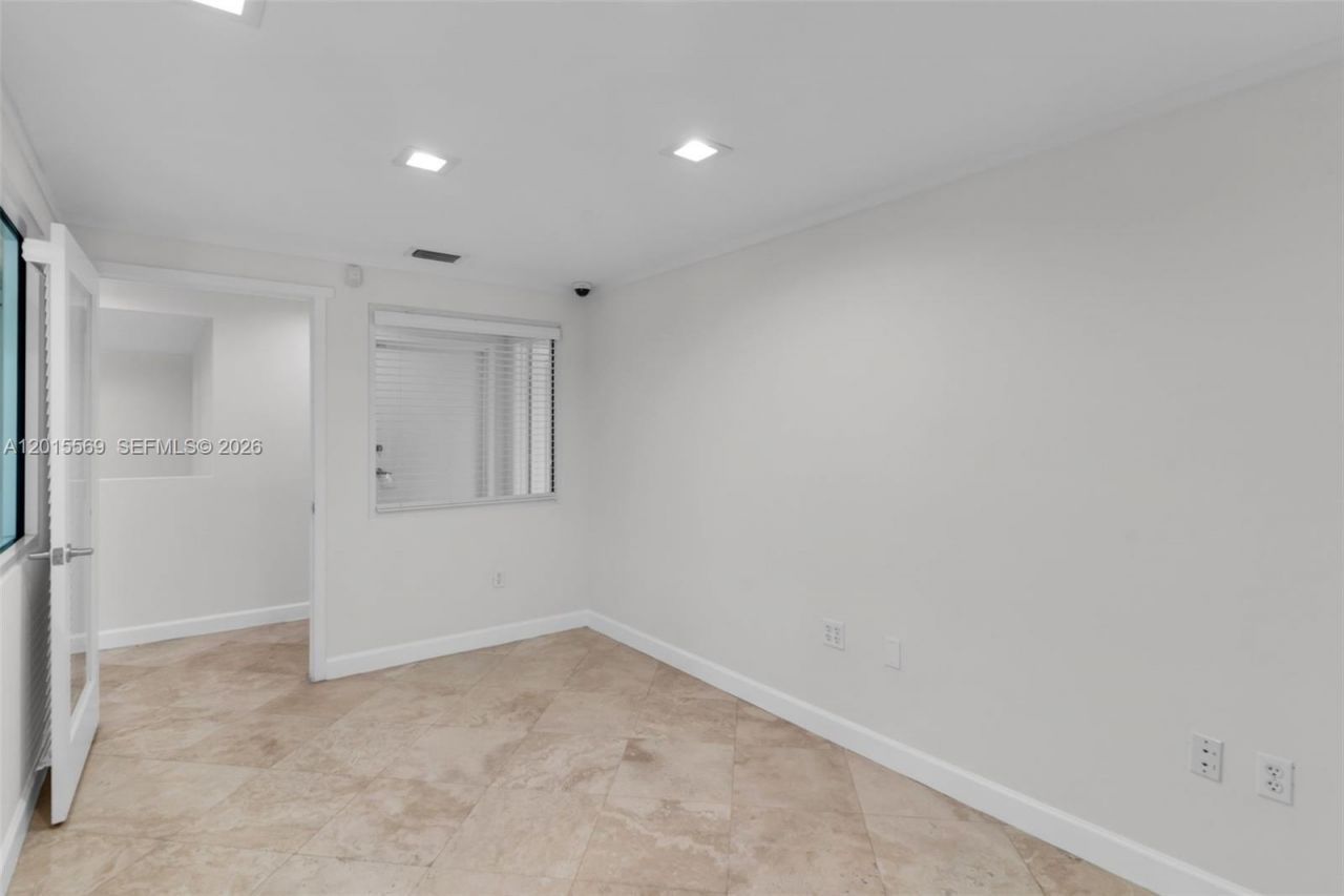 8216 NW 30th Ter , Unit 26, Doral, FL 33122 Photo