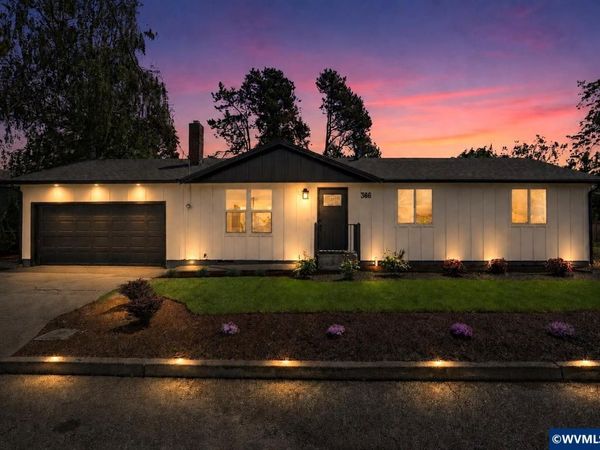 386 40th Pl SE, Salem, OR 97317