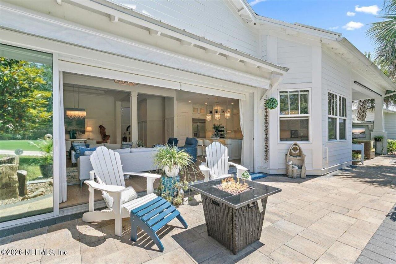 556 Timber Bridge Lane, Atlantic Beach, FL 32233 Photo