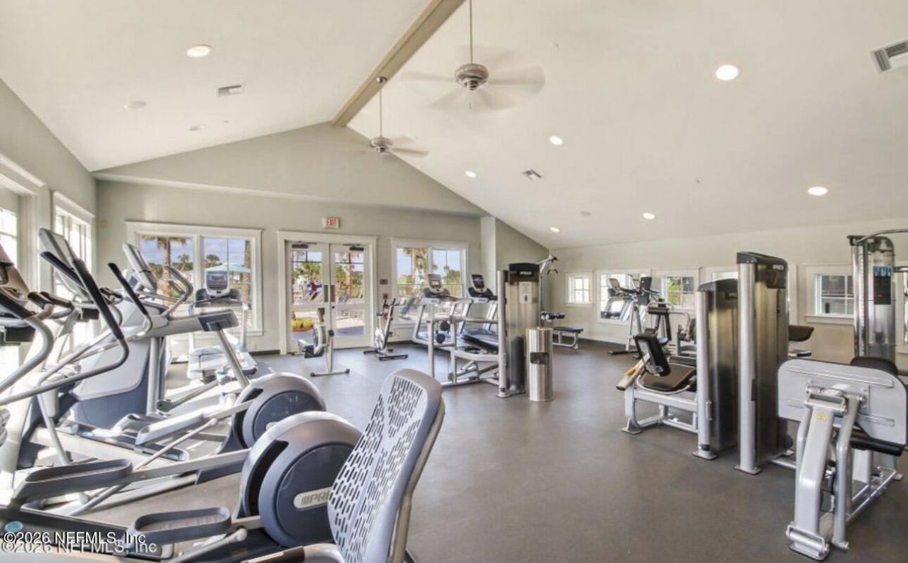556 Timber Bridge Lane, Atlantic Beach, FL 32233 Photo