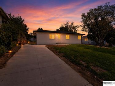 3911 Gertrude Terrace , Bellevue, NE 68147