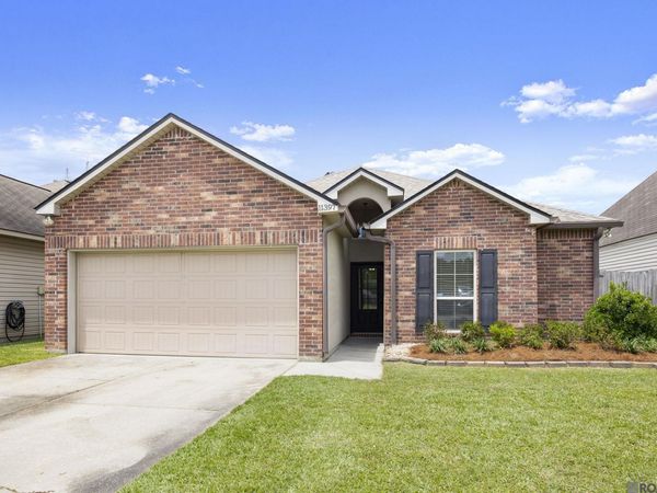 11397 Ashwood Ct, Denham Springs, LA 70726