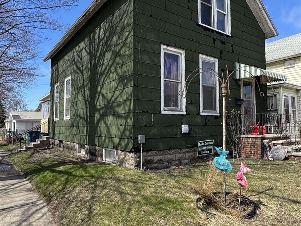 616 Cypress Street, Manistee, MI 49660