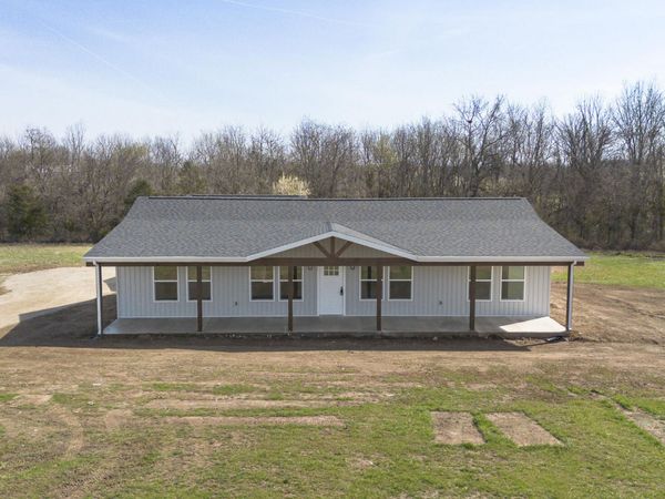 22587 Missouri 266 , Ash Grove, MO 65604
