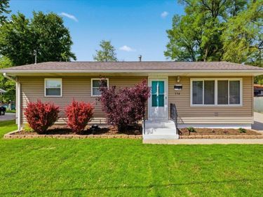 114 ADRIAN Avenue, COUNCIL BLUFFS, IA 51503