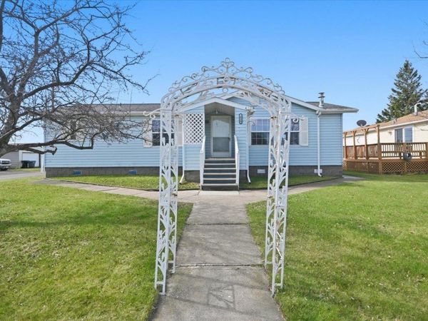 2520 N 17th Street , Superior, WI 54880