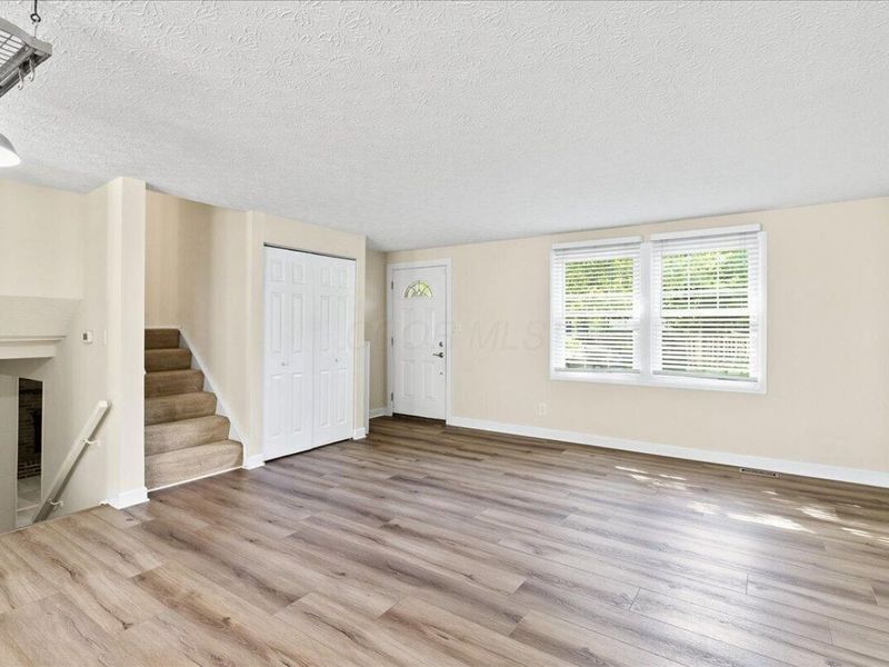 2370 Benning Drive, Powell, OH 43065 Photo 3