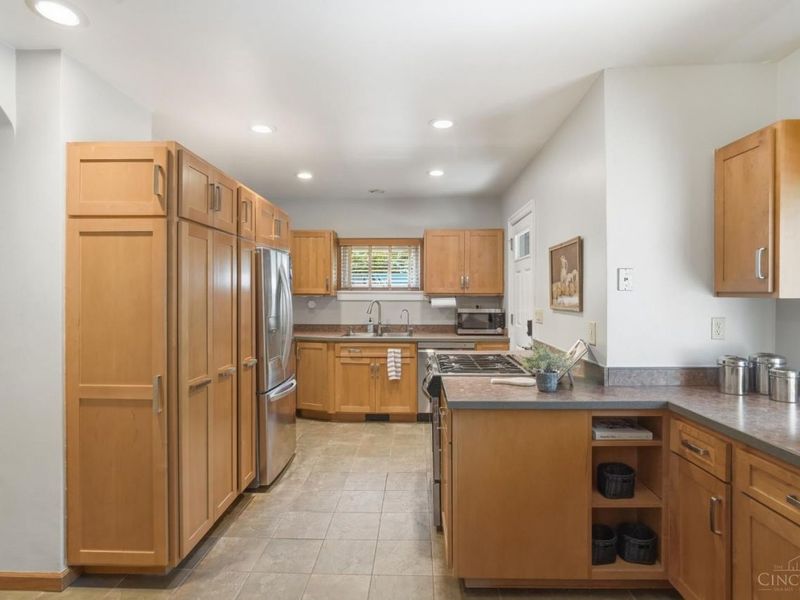 801 Ludlow Avenue, Cincinnati, OH 45220 Photo 17