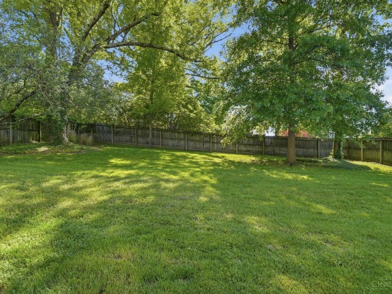 801 Ludlow Avenue, Cincinnati, OH 45220 Photo 53