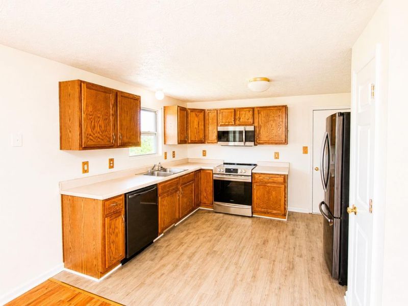 816 Farmers Road, Washington Township, OH 45177 Photo 12