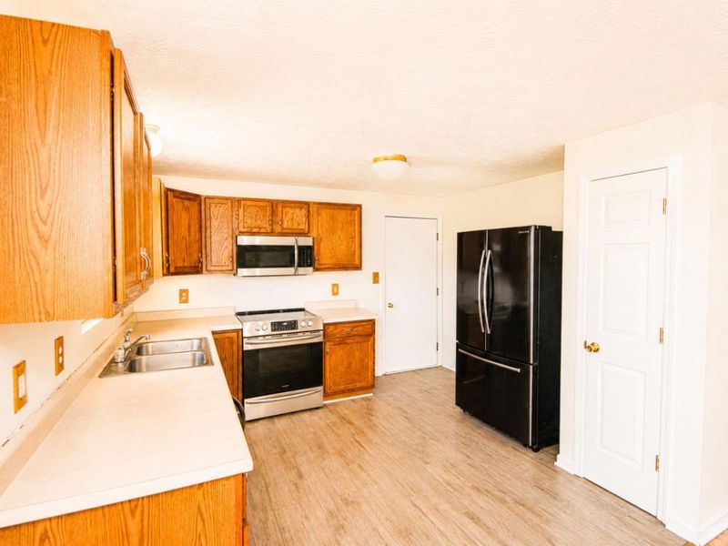 816 Farmers Road, Washington Township, OH 45177 Photo 14