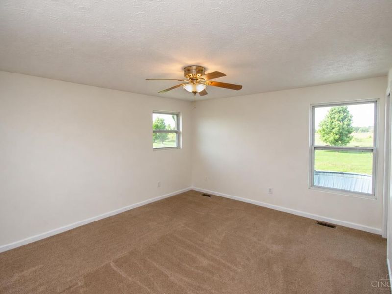 816 Farmers Road, Washington Township, OH 45177 Photo 17