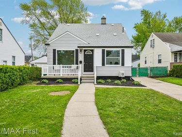 547 Leroy Avenue, Clawson, MI 48017